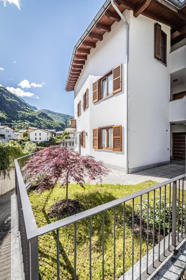 La Casa Sul Fiume Aparthotel Chiavenna Exterior photo